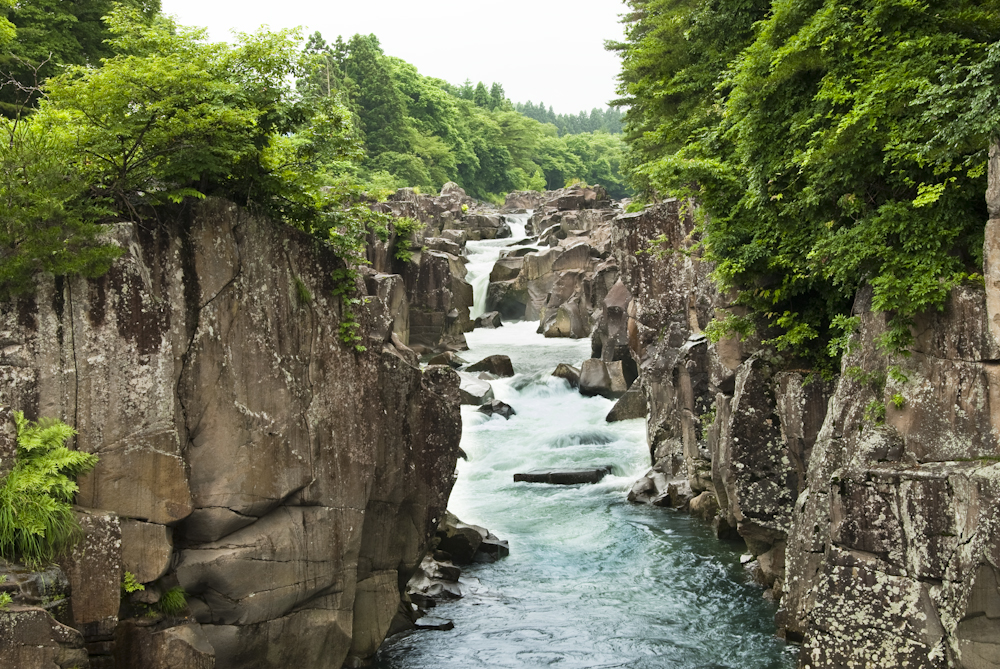 岩手県 厳美渓　風景写真､自然と都市風景